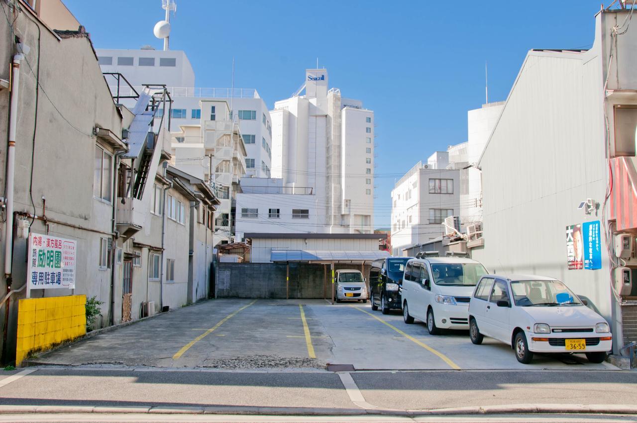 Reimeien Osaka Esterno foto