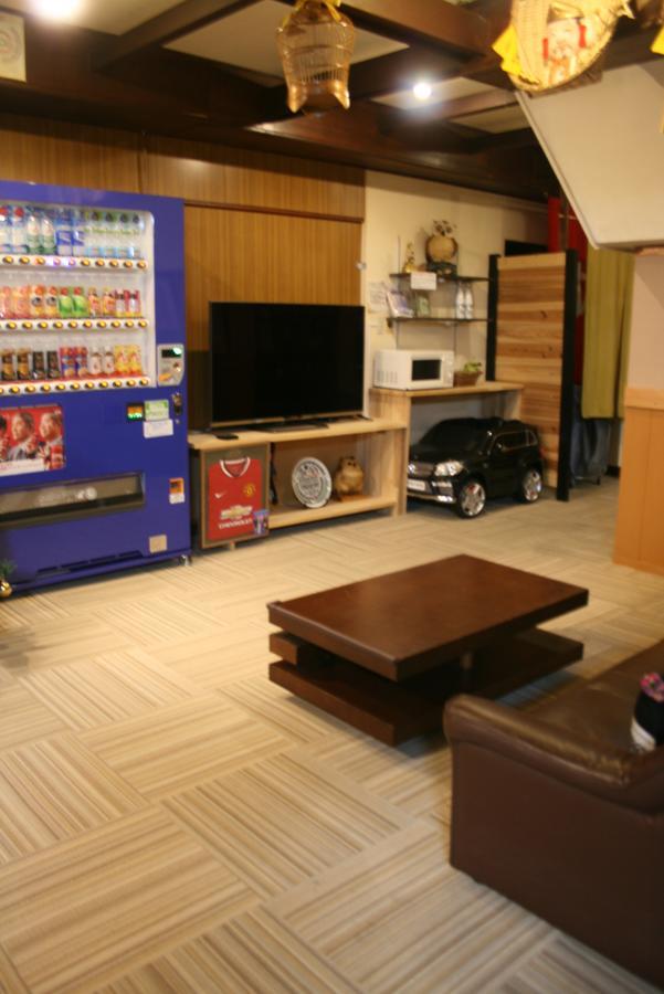 Reimeien Osaka Esterno foto